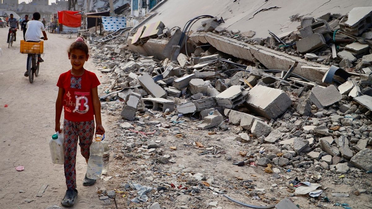 Serangan Israel Hantam Pusat Bantuan di Gaza, Korban Tewas Warga Sipil Palestina Bertambah Jadi 37.598