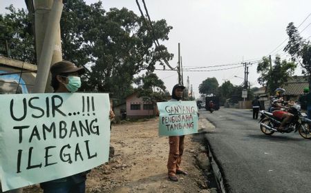 Ribuan Warga Parungpanjang Bogor Demo, Ungkit Janji Ridwan Kamil Terkait Jalan Tambang