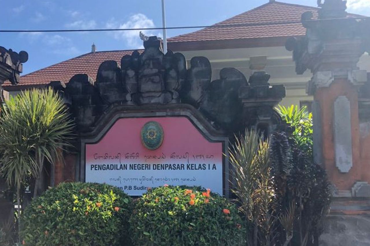 Son Of The Chairman Of The Badung DPRD On Trial, Lawyer Says The Defendant Used Marijuana To Reduce Pain Due To Hemiparesis In Coma