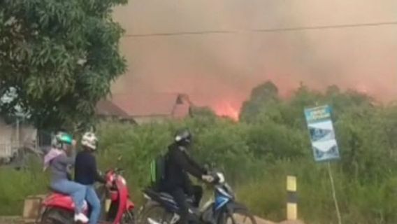 Karhutla Meluas di Banjarbaru Kalsel