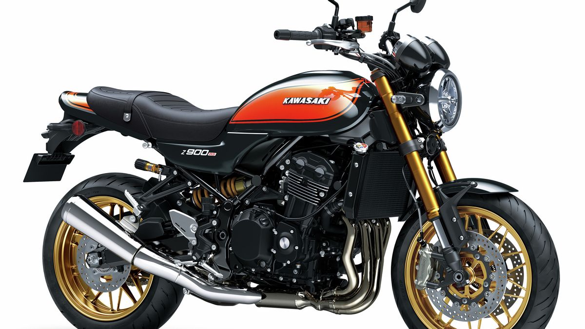aki Z900RS 2026 présente avec un moteur plus puissant et une technologie de pointe