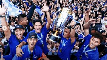 ペルシブ・バンドン、スーパーリーグ優勝を祝うサポーターの熱意を称賛