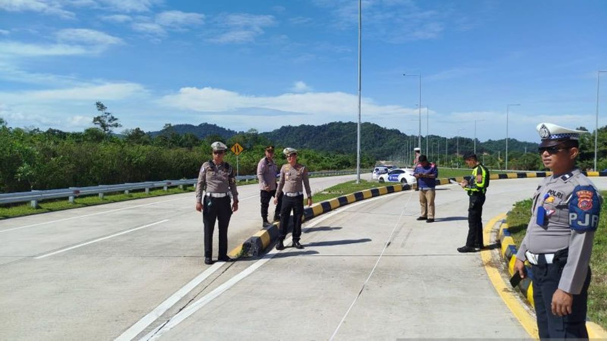 Polres Padang Pariaman Buru Sopir Bus ALS yang Kabur Usai Kecelakaan Tol Padang-Sicincin