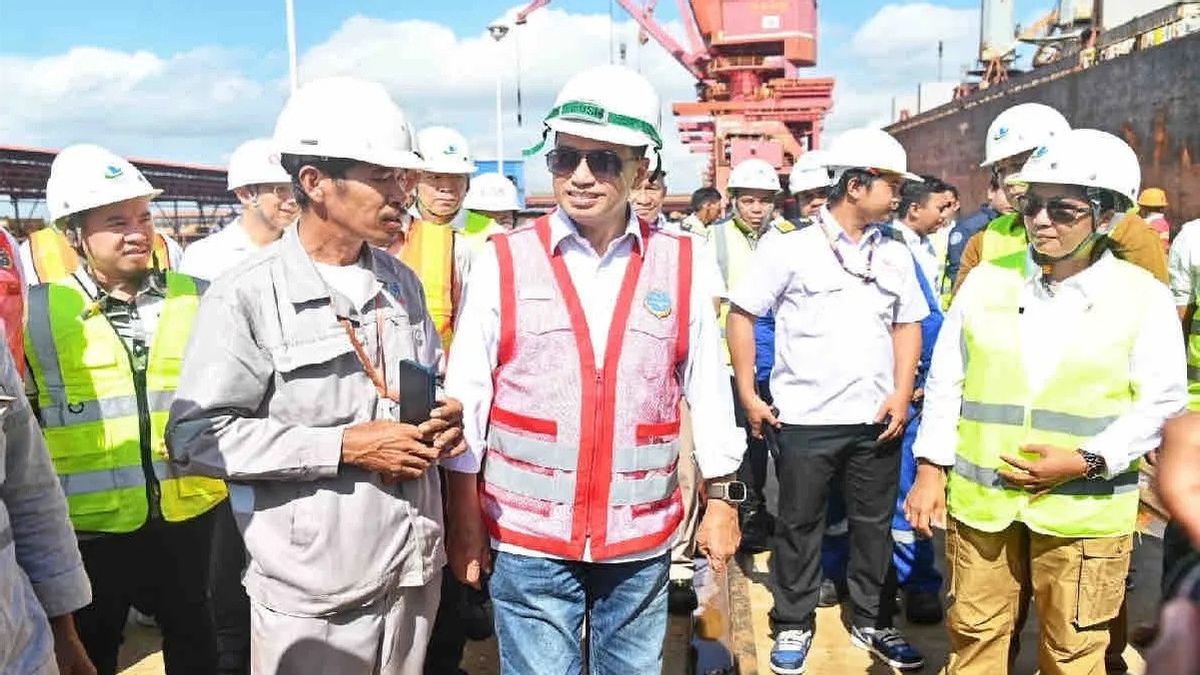 Le ministre des Transports soutient le changement de statut de Muara Sampara en BUP