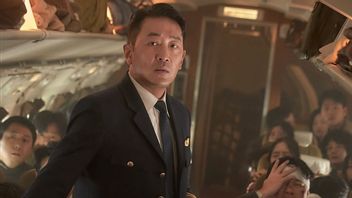 13岁的Ha Jung Woo和Gong Hyo Jin Reuni在喜剧电影中