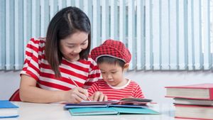 Pakar Parenting Ungkap 5 Tanda Anak Berpotensi Sukses dan Bahagia di Masa Depan