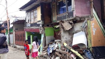No Longer Residents' Houses Affected By The DKI Drainage Project