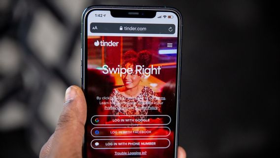 Tinder Uji Coba Fitur AI Baru untuk Bantu Pengguna Memilih Foto Terbaik Mereka