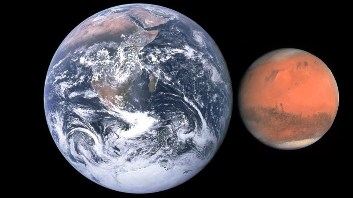 La Taille De La Planète Mars Est Plus Petite Que La Terre, Mais La Plus Intéressante à Visiter