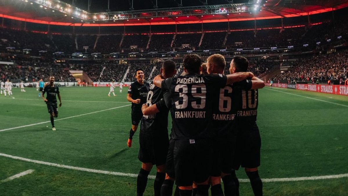 Jumpa Barcelona, Eintracht Frankfurt Gunakan Kesempatan untuk <i>Engagement</i> Media Sosial