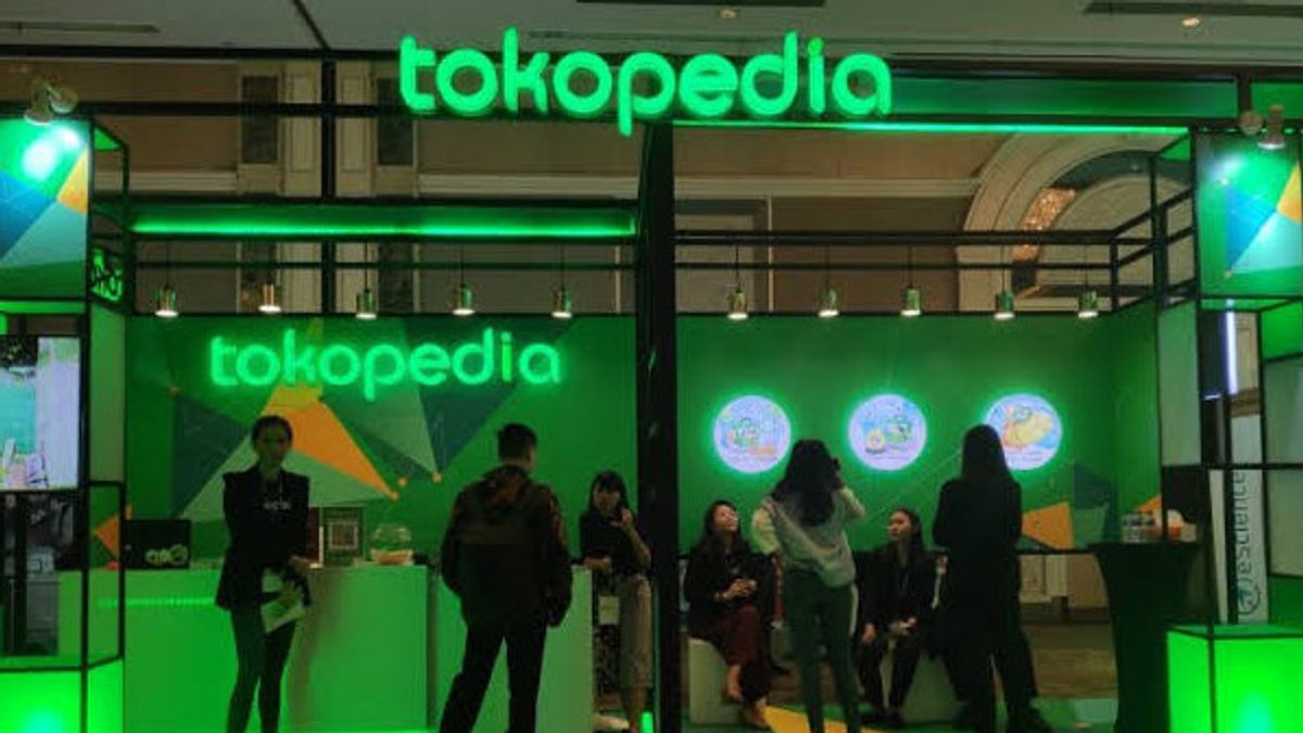 People Back Offline, Tokopedia Seller Revenue Remains Stable In 2022