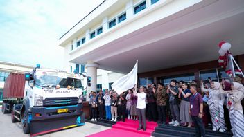 16億ルピア相当の国内産業製コンバースシューズが米国に輸出