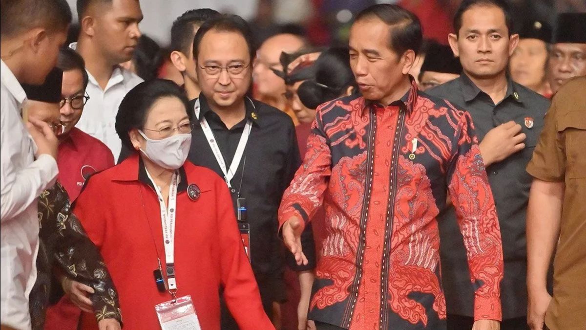 كايسانغ تينغي الانتخابية في كاندانغ بانتنغ تفتح فرص PDIP vs Jokowi Jilid 2 من خلال انتخابات حاكم جاوة الوسطى