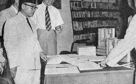 Cerita Koleksi Buku Bung Hatta Mengalahkan Perpustakaan Nasional, dari Sejarah hingga Politik