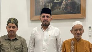 Kyai Betawi Mu'allim Bunyamin Passes Away Leaving The Traces Of Science Since He Was A Young Man