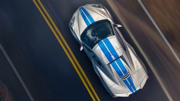 Dua Tahun Menunggu, Chevrolet Luncurkan Corvette E-Ray Saingi Artura