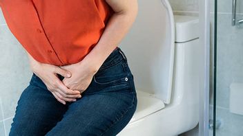 Wanita Disarankan Buang Air Kecil Setelah Bercinta, untuk Apa?