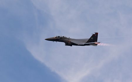 China Kerahkan 125 Jet Tempur dalam Latihan Militer Skala Besar Dekat Taiwan