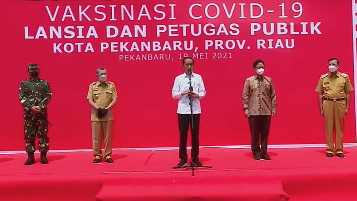 القادمة إلى رياو ، Jokowi : لا تدع الحرس الخاص بك إلى أسفل في التعامل مع COVID - 19