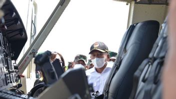 Lors De L’événement De Remise De L’hélicoptère à Semarang, Le Vice-ministre De La Défense Affirme Que L’Alutsista Du TNI Doit être Bien Traité