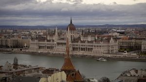 Penanganan Pandemi dengan Pelanggaran Demokrasi di Hungaria