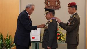 Jenderal TNI Dudung Abdurachman Dianugerahi Medali Militer Kehormatan Singapura atas Kontribusi Hubungan Pertahanan Bilateral