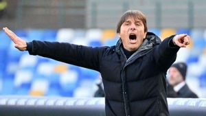 Bawa Napoli Juara Liga Italia, Conte Ungkap Beratnya Perjuangan