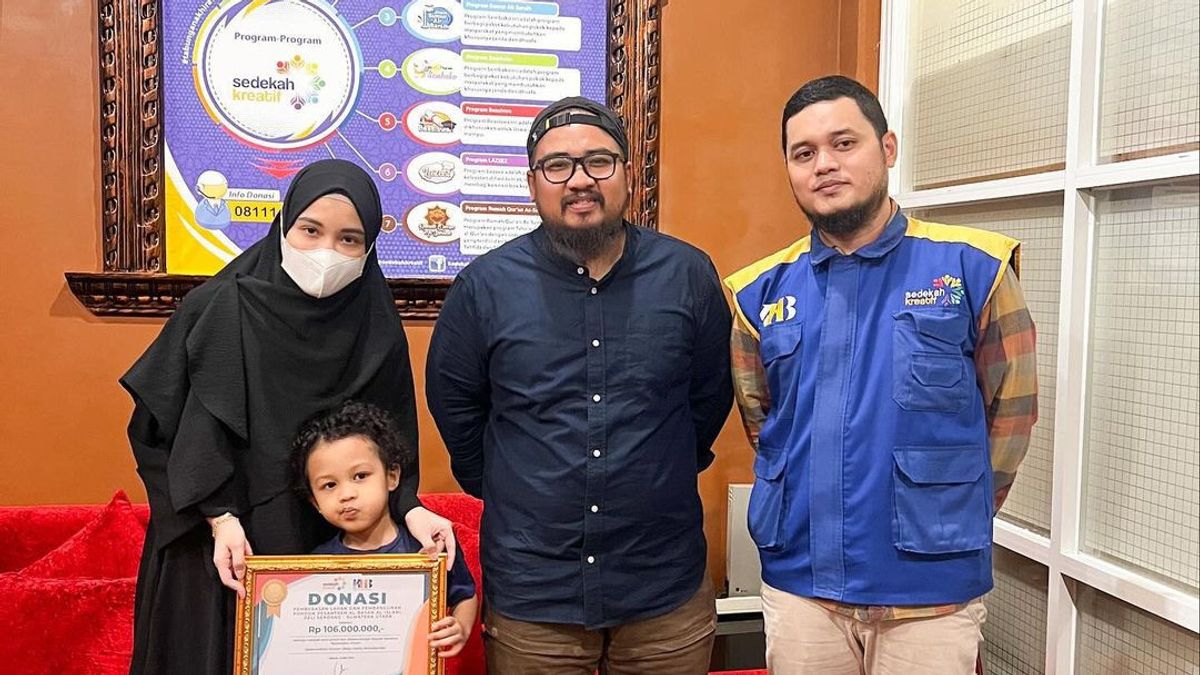 Vespa Babe Cabita Laku Rp212 Juta, Disalurkan ke Masjid dan Pesantren