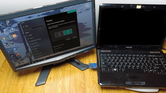 How To Connect A Laptop To A TV, Solution If You Want A Bigger Screen