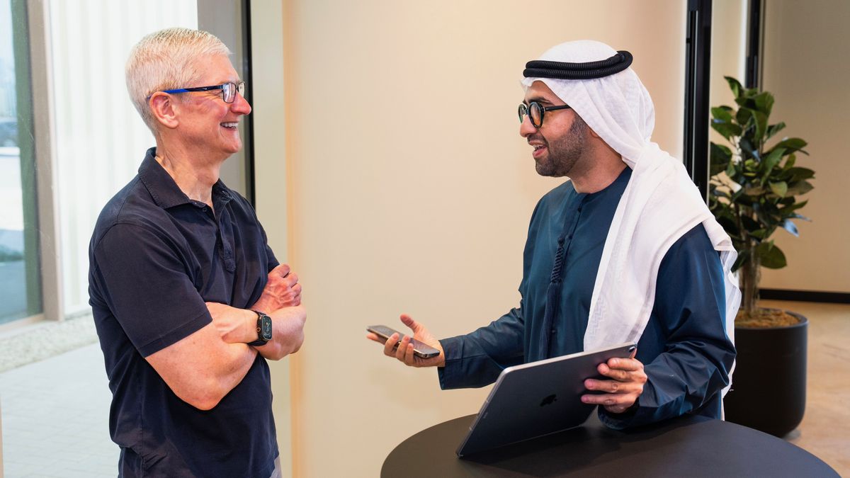 Apple Umumkan Ekspansi di Arab Saudi dan Janjikan Investasi Rp42,1 Triliun, Jauh Lebih Besar dari Indonesia