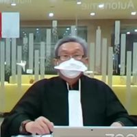 前门索斯 · 朱利亚里煤在法律眼中受苦吗？
