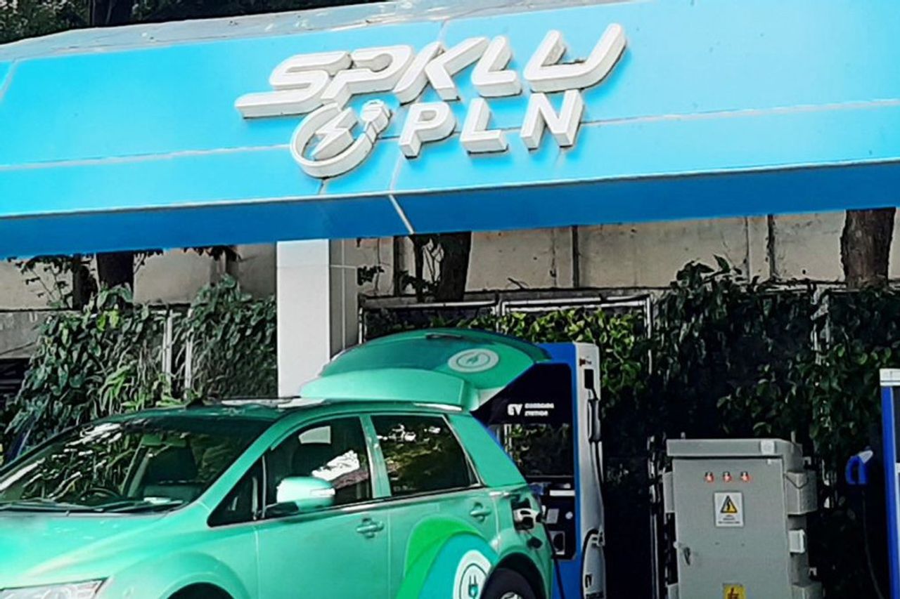 SPKLUに加えて、電気自動車の所有者は自宅でバテラを埋めることができます