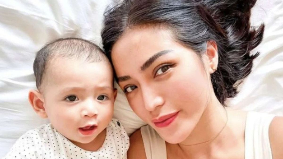 Get To Know Limfadenitis, Swelling Of Bening's Getah Lens As Experienced By Jessica Iskandar's Child
