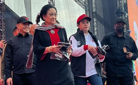 Megawati Sindir Pejabat Kampanye Pakai Fasilitas Negara Saat Orasi di Hajatan Rakyat Banyuwangi