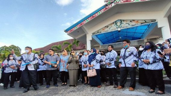 Guru SMA, SMK dan SLB Kompak ke DPRD Kalteng, Minta Pergub Nomor 5/2022 Segera Direvisi