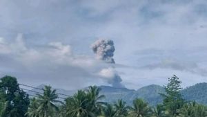 Mount Dukono Eruption, Smoke And Volcanic Ash As High As 2,587 Meters