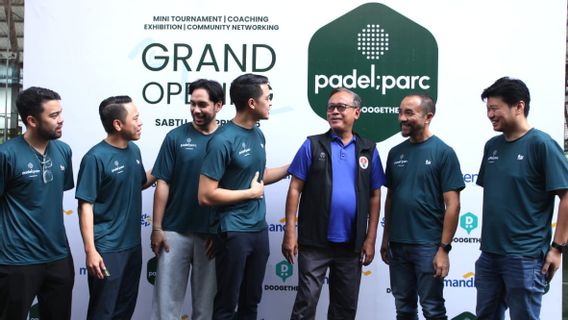Bank Mandiri et DOOgether présentent un padel;Agence d’aménagement d’urbanes-sous-sous-sous-sous-sweight sports hub