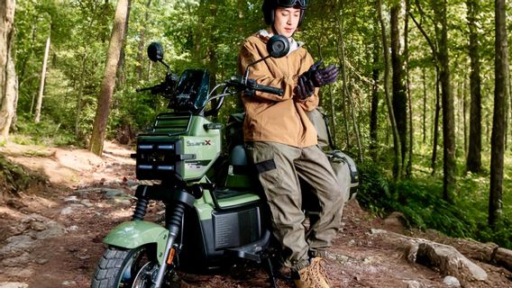 Honda Square X125 Scooter Fans are Bewitched by its Unique Design