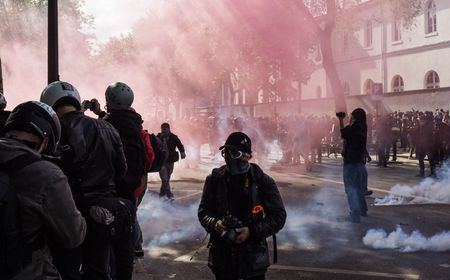 Ribuan Warga Belgia Turun ke Jalan Demo Sistem Baru Pensiun, 430 Penerbangan Dibatalkan