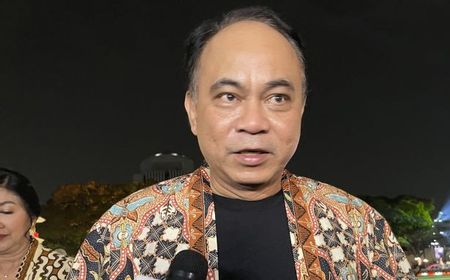 Menkominfo Akui Sehari-hari Pakai Batik karena Nyaman