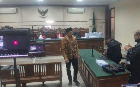 Mantan Bupati Sidoarjo Gus Muhdlor Dituntut 6 Tahun 4 Bulan Penjara