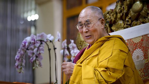 La Chine soulève des protestations après que Dalai Lama a rencontré un haut responsable américain à New York