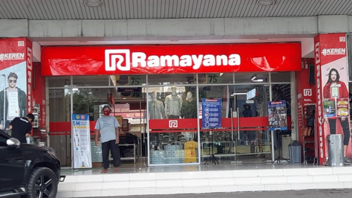 Ouverture Du Centre Commercial Non-Sembako à Kudus, Y Compris Le Ramayana