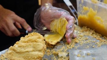 وصفة الموز المقلي ، الطعام المقلي الإندونيسي حصل على لقب أفضل حلوى في العالم 