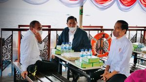 Hot News! Presiden Jokowi Bagikan Sertifikat Tanah di Sumatera Utara
