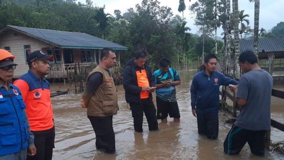 Flood As High As 1 Meter Melanda Sebadai Hulu Natuna