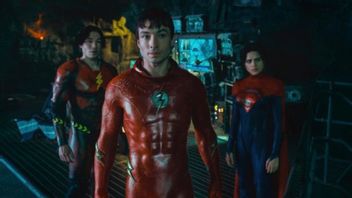 Sinopsis Film The Flash, Dualitas Peran Ezra Miller 