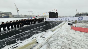 俄罗斯海军接收了莫扎伊斯克先进潜艇:配备口径巡航导弹,以最大限度地保护船员