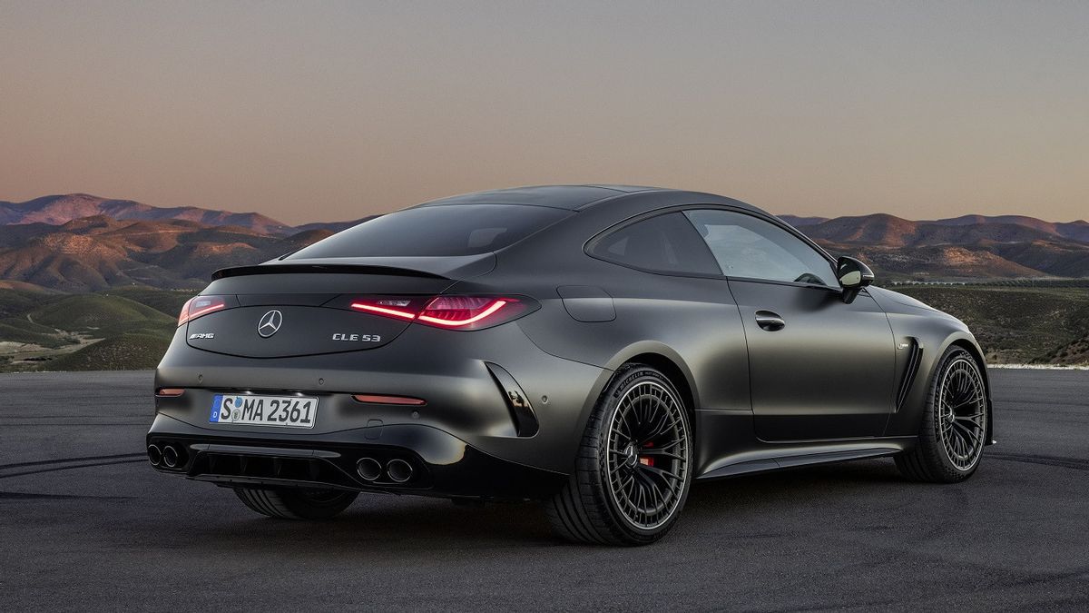 Mercedes lance AMG CLE 53 Coupe, une combinaison de luxe et de sportivité