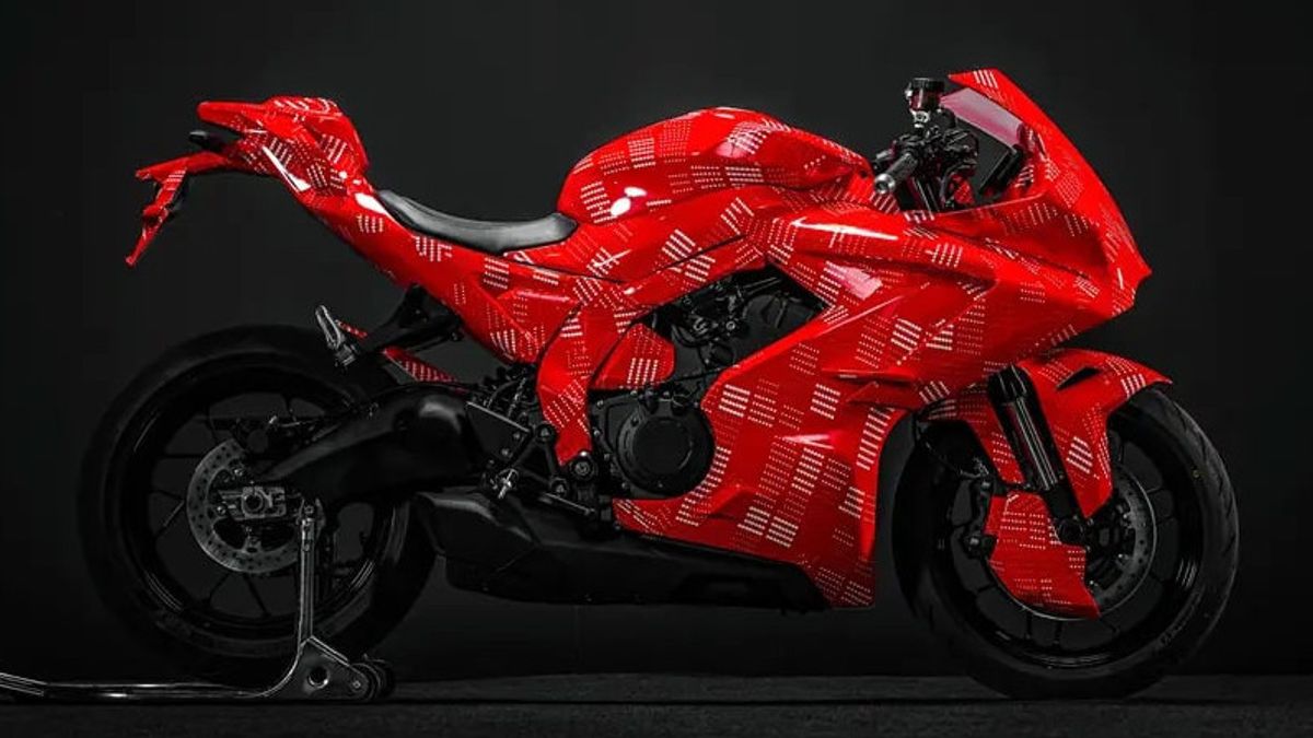 新型体育摩托车的CFMoto试验,准备进入生产阶段?